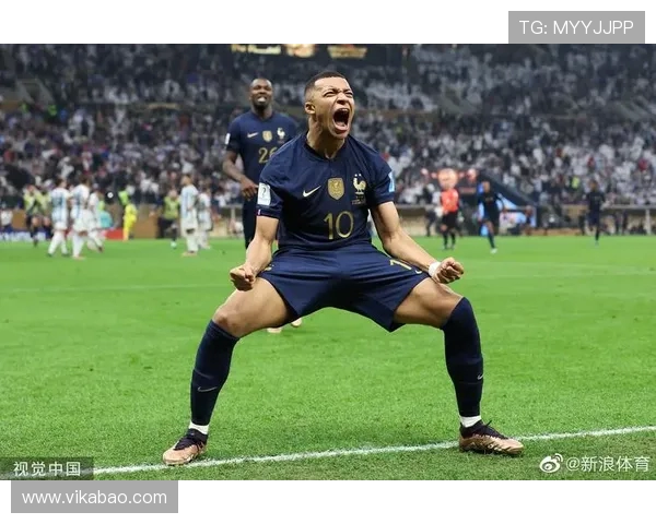 姆巴佩欧冠夜上演帽子戏法赛后言辞透露未来去向已定