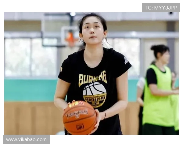 朱俊龙的成长之路：从青涩少年到篮球场上的璀璨明星